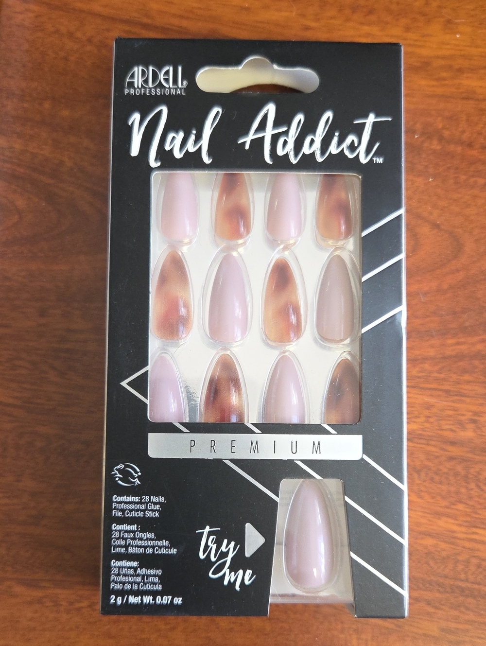Ardell Press-On Nails in Mauve & Brown Marbled Set